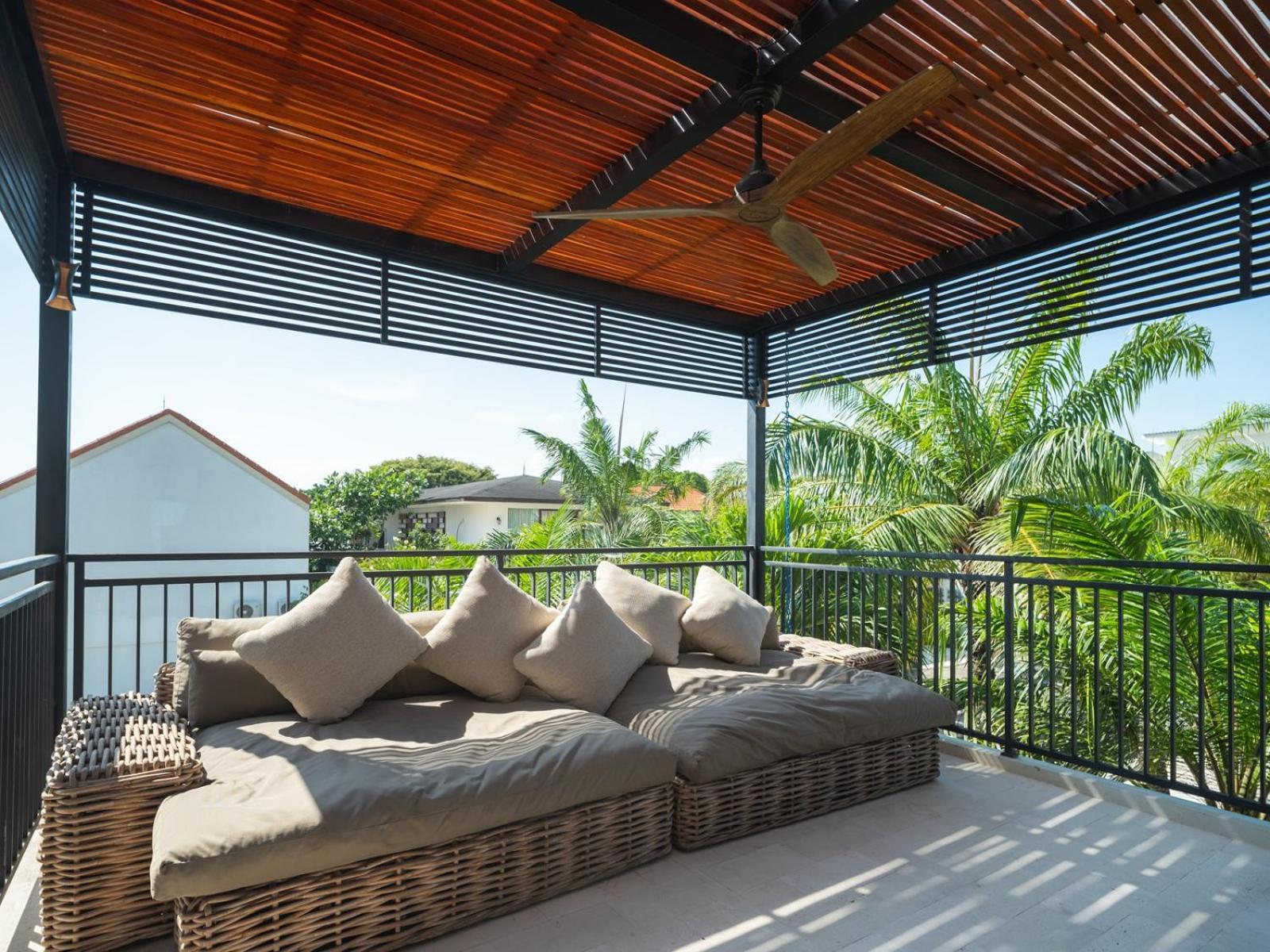 Blacksand Villas Echo Beach Чангу Экстерьер фото